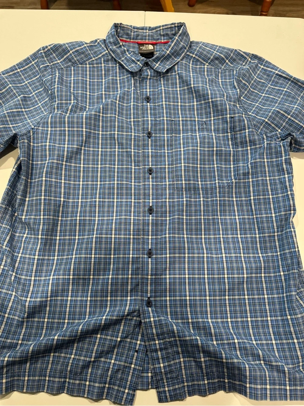 The North Face Men's Blue Plaid Short-Sleeve Button-Down Shirt